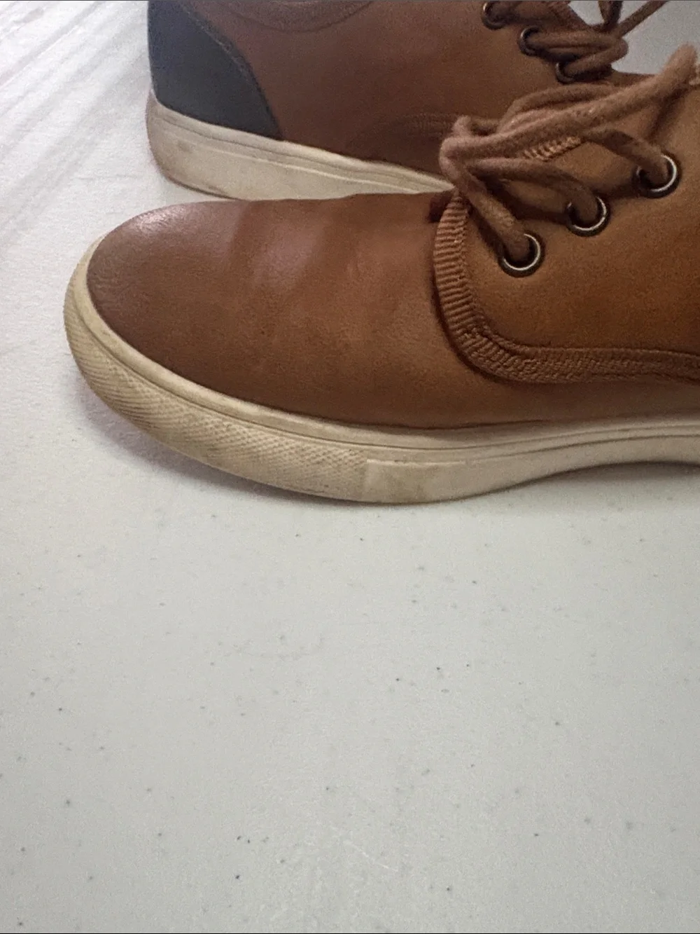Sonoma Tan Brown Lace-Up Casual Sneakers